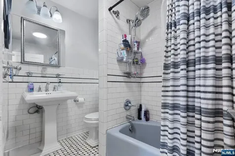 330 Simons Avenue Hackensack NJ 07601