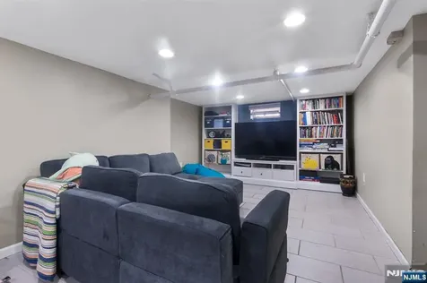 330 Simons Avenue Hackensack NJ 07601
