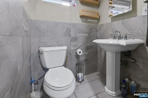 330 Simons Avenue Hackensack NJ 07601