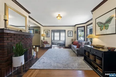 330 Simons Avenue Hackensack NJ 07601