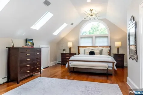 275 Highwood Avenue Ridgewood NJ 07450