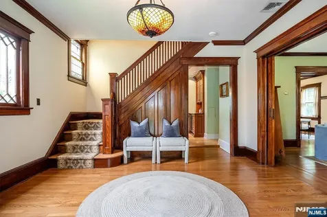 275 Highwood Avenue Ridgewood NJ 07450