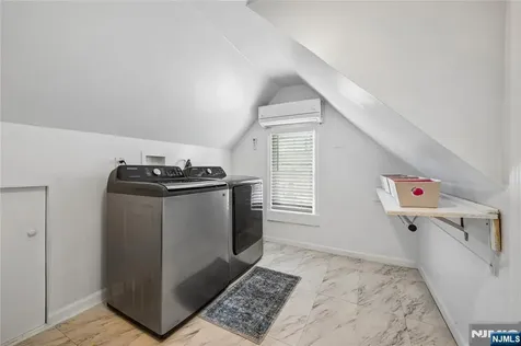 14 Grove Terrace Montclair NJ 07042