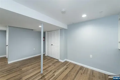 14 Grove Terrace Montclair NJ 07042