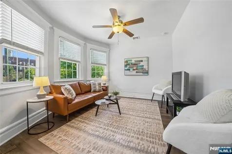 14 Grove Terrace Montclair NJ 07042