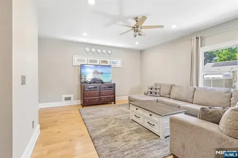 1032-1034 Kipling Road Elizabeth NJ 07208