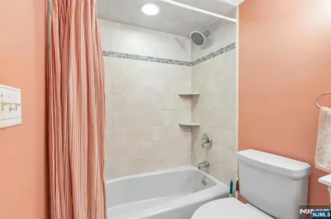 1032-1034 Kipling Road Elizabeth NJ 07208