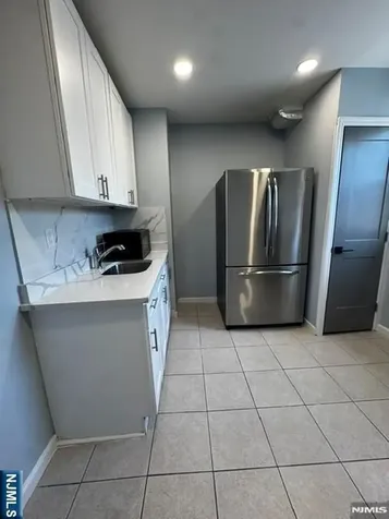 284 Dayton Street Newark NJ 07114
