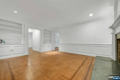 195 Elm Road Englewood NJ 07631
