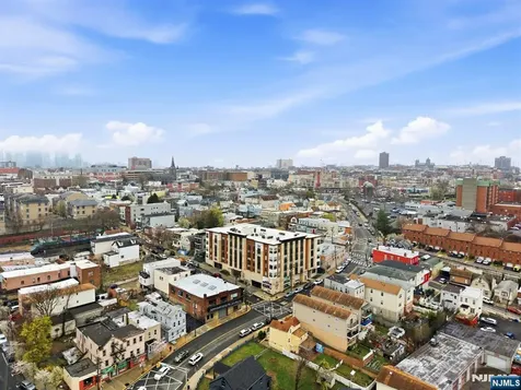 649 38th Street Union City NJ 07087