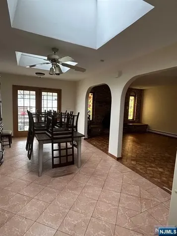 242 Paterson Avenue Lodi NJ 07644