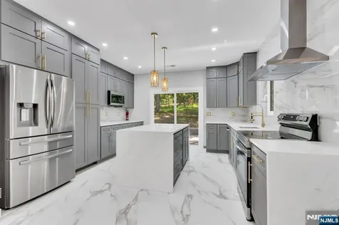 68 North Road Boonton Township NJ 07005