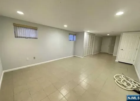 29 Columbus Drive Tenafly NJ 07670