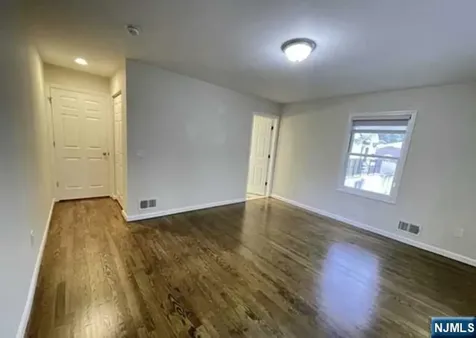 29 Columbus Drive Tenafly NJ 07670
