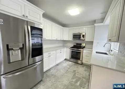 29 Columbus Drive Tenafly NJ 07670