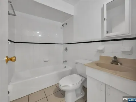 311 6th Street Fairview NJ 07022