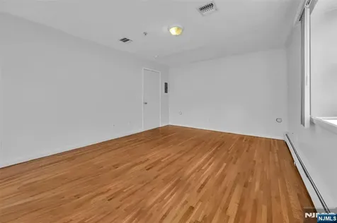 311 6th Street Fairview NJ 07022