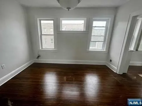 85 Macarthur Avenue Garfield NJ 07026