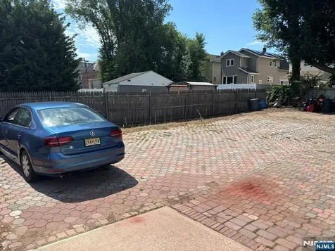 260 Court Avenue Lyndhurst NJ 07071