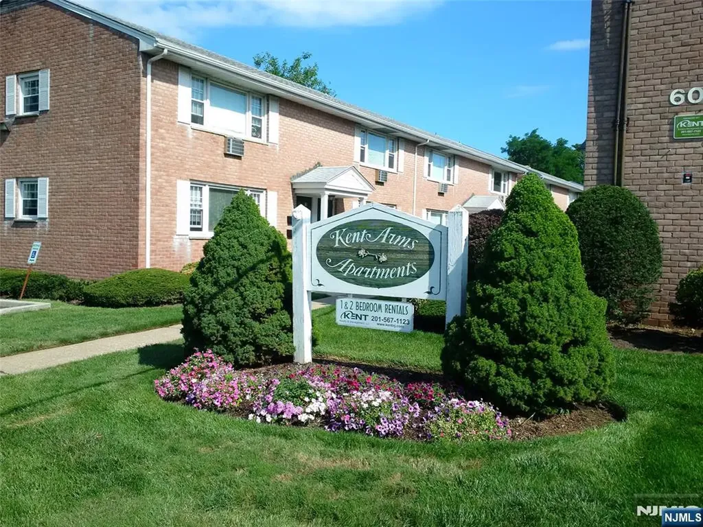60 Columbia Avenue Dumont NJ 07628