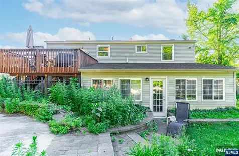 15 Orchid Court Deptford NJ 08096