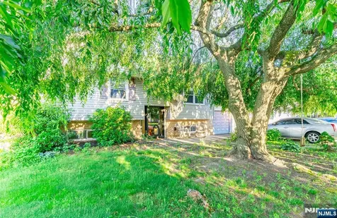 15 Orchid Court Deptford NJ 08096