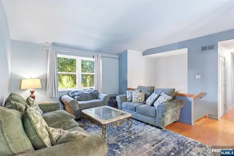 15 Orchid Court Deptford NJ 08096