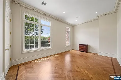 11 Margo Way Alpine NJ 07620