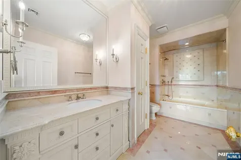 11 Margo Way Alpine NJ 07620
