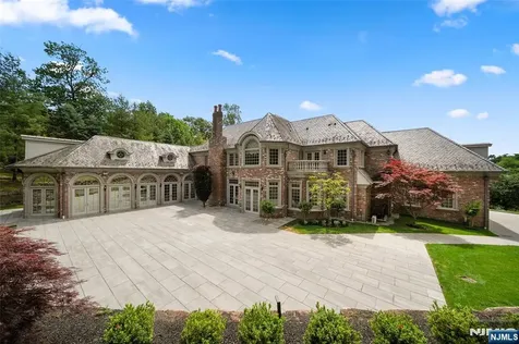 11 Margo Way Alpine NJ 07620