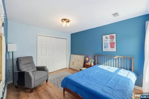 4 Mulberry Lane Hamburg NJ 07419