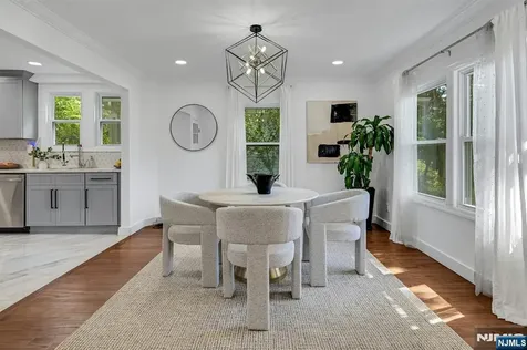34 Cloverhill Place Montclair NJ 07042