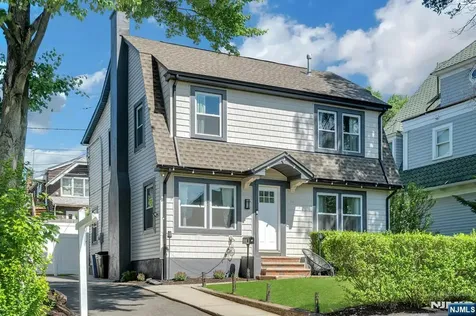 34 Cloverhill Place Montclair NJ 07042
