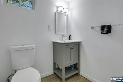 34 Cloverhill Place Montclair NJ 07042