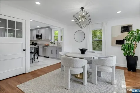 34 Cloverhill Place Montclair NJ 07042