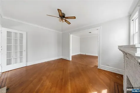 457 7th Newark NJ 07107