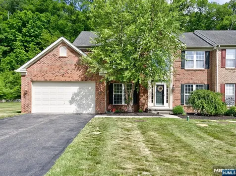 26-28 Primrose Lane Sparta NJ 07871