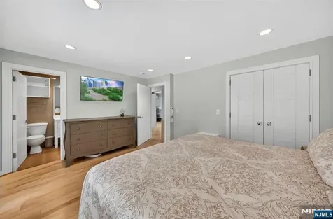 57 Hemlock Road Little Falls NJ 07424