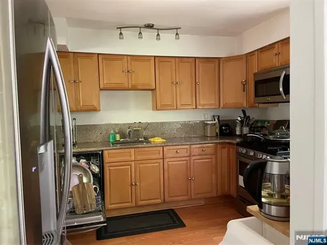 636 Kingsbridge Lane Ridgewood NJ 07450