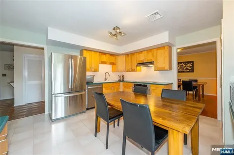 32 Natalie Drive West Caldwell NJ 07006