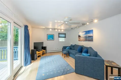32 Natalie Drive West Caldwell NJ 07006