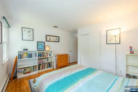 32 Natalie Drive West Caldwell NJ 07006