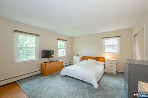 32 Natalie Drive West Caldwell NJ 07006