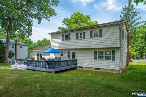 32 Natalie Drive West Caldwell NJ 07006