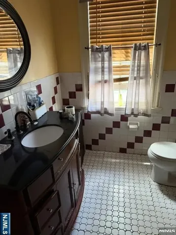 53 Chapman Place Irvington NJ 07111