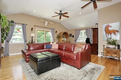 396 Burlington Road Paramus NJ 07652