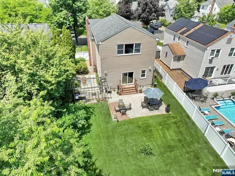 396 Burlington Road Paramus NJ 07652