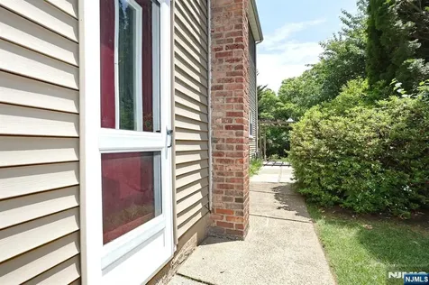 396 Burlington Road Paramus NJ 07652
