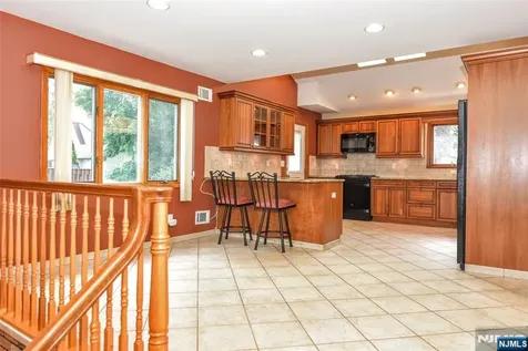 77 Herman Street Hackensack NJ 07601