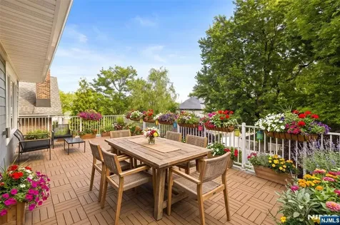 19-21 78th North Bergen NJ 07047
